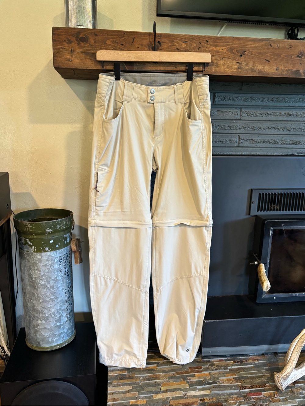 Columbia Women's Convertible Straight-Leg Pants — Cream